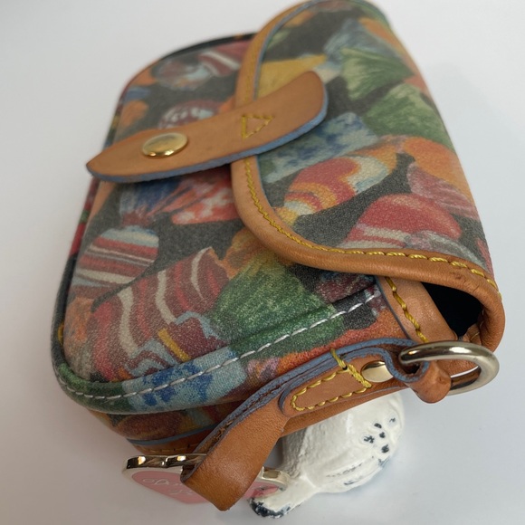 Dooney & Bourke Wristlet